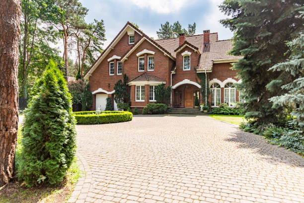 Best Residential Driveway Paver Services  in Weaver, AL